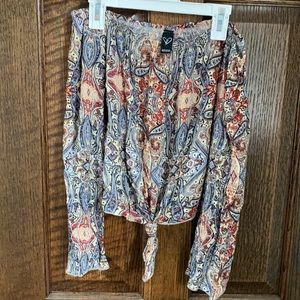 Windsor Cold Shoulder Patterned Long Sleeve Shirt